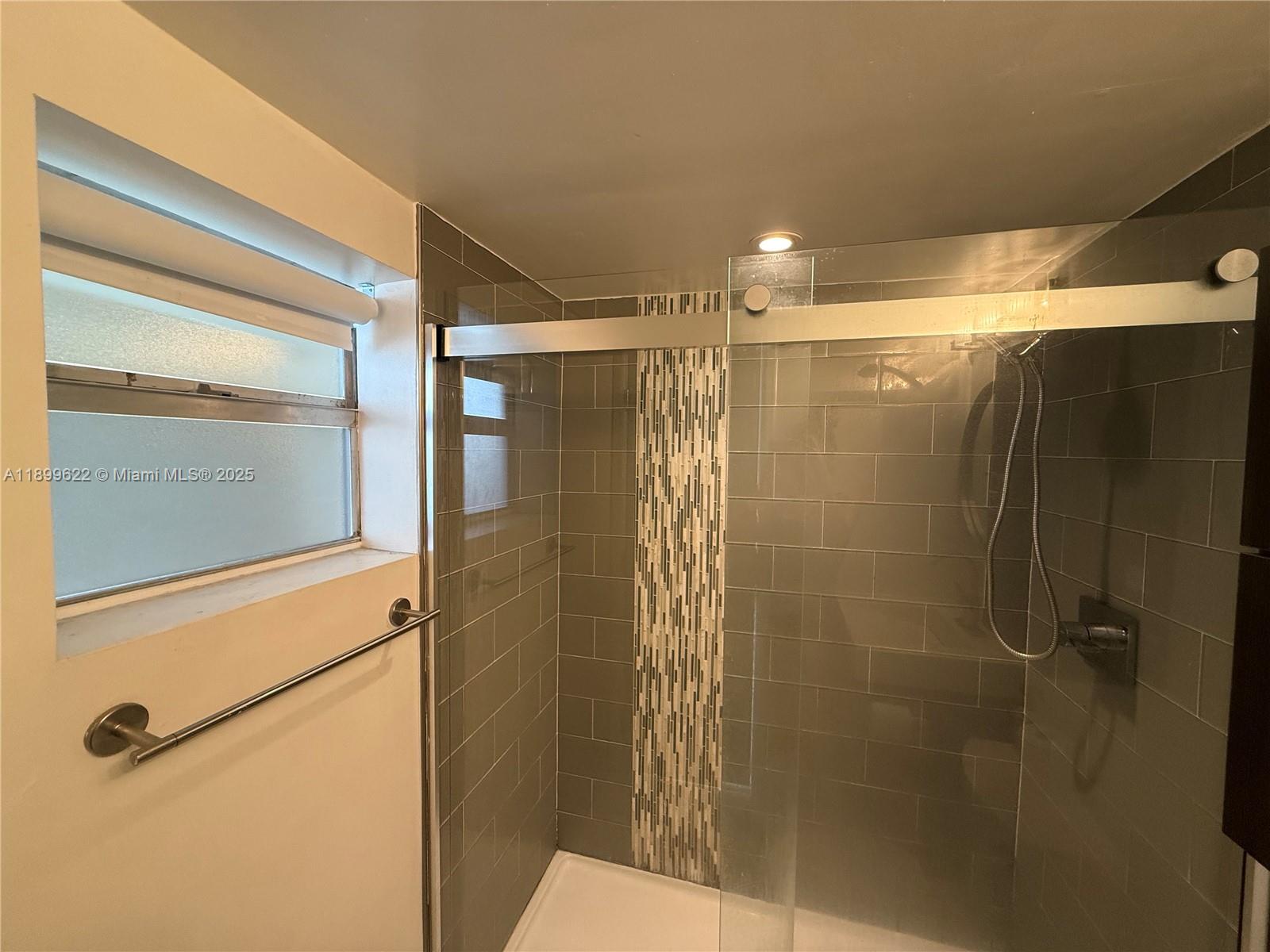 SUNSHINE BAY CONDO - Residential