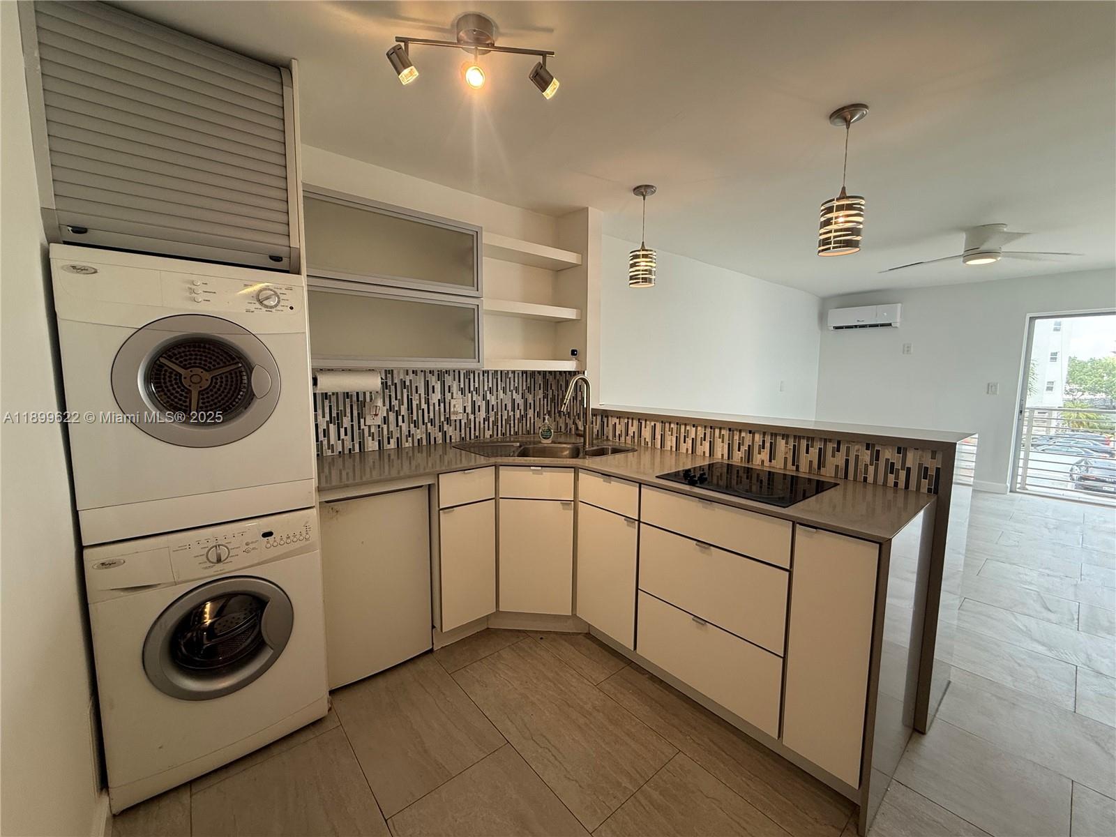 SUNSHINE BAY CONDO - Residential