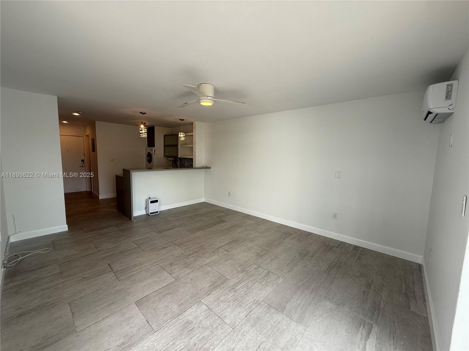 SUNSHINE BAY CONDO - Residential