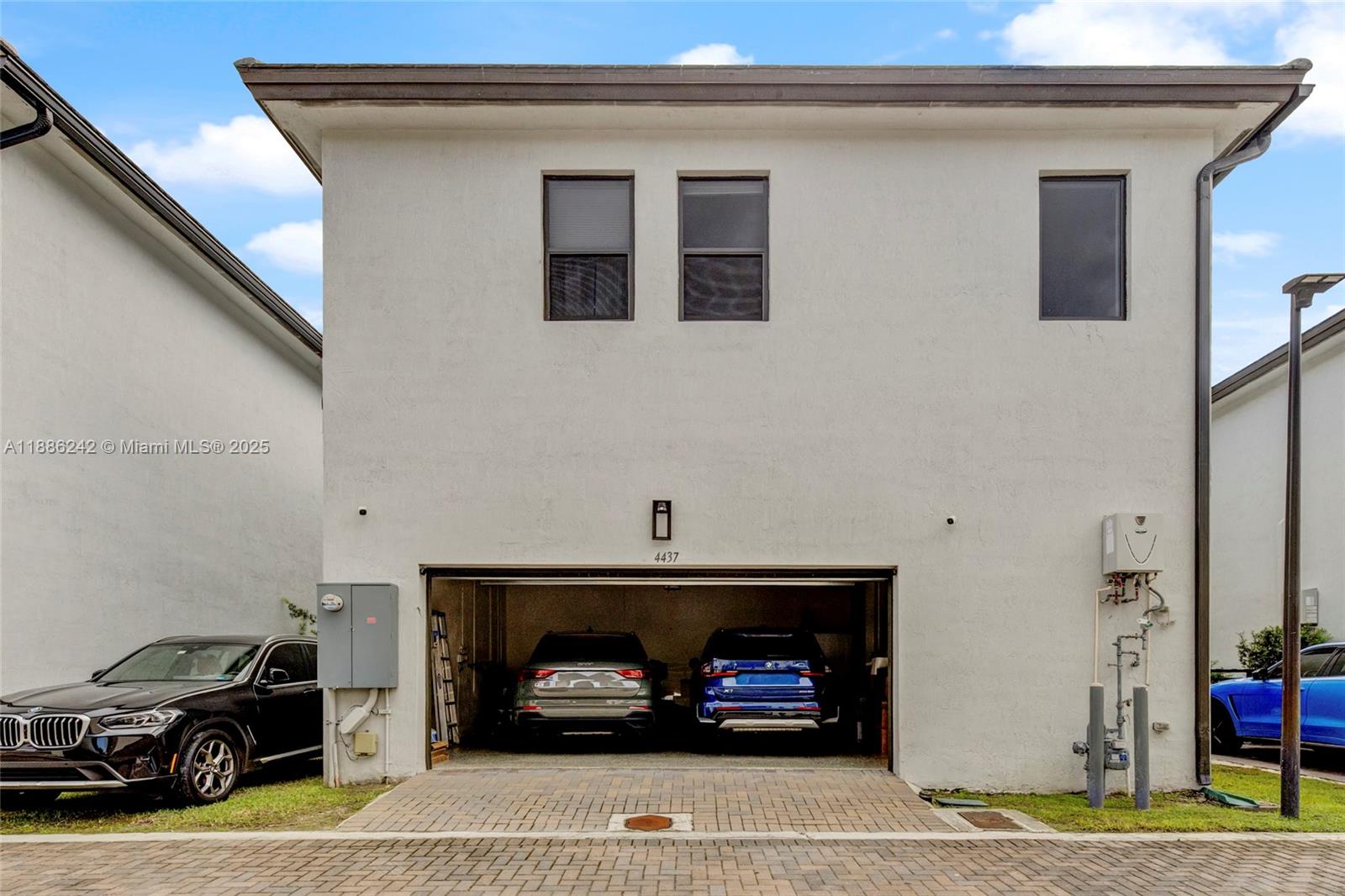 CANARIAS EAST - Residential