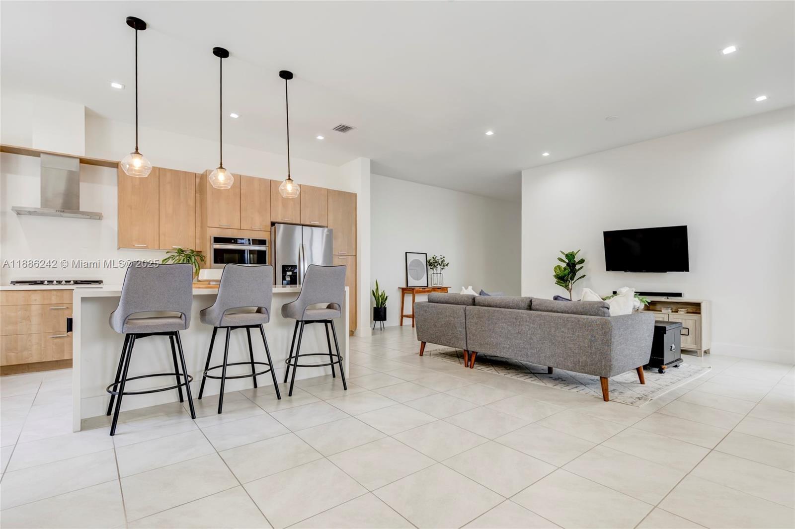 CANARIAS EAST - Residential