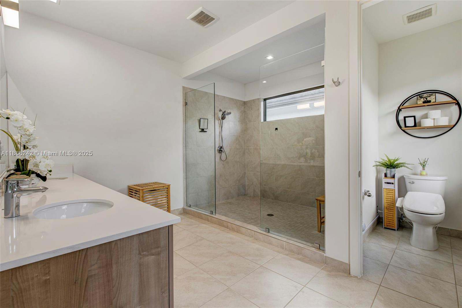 CANARIAS EAST - Residential