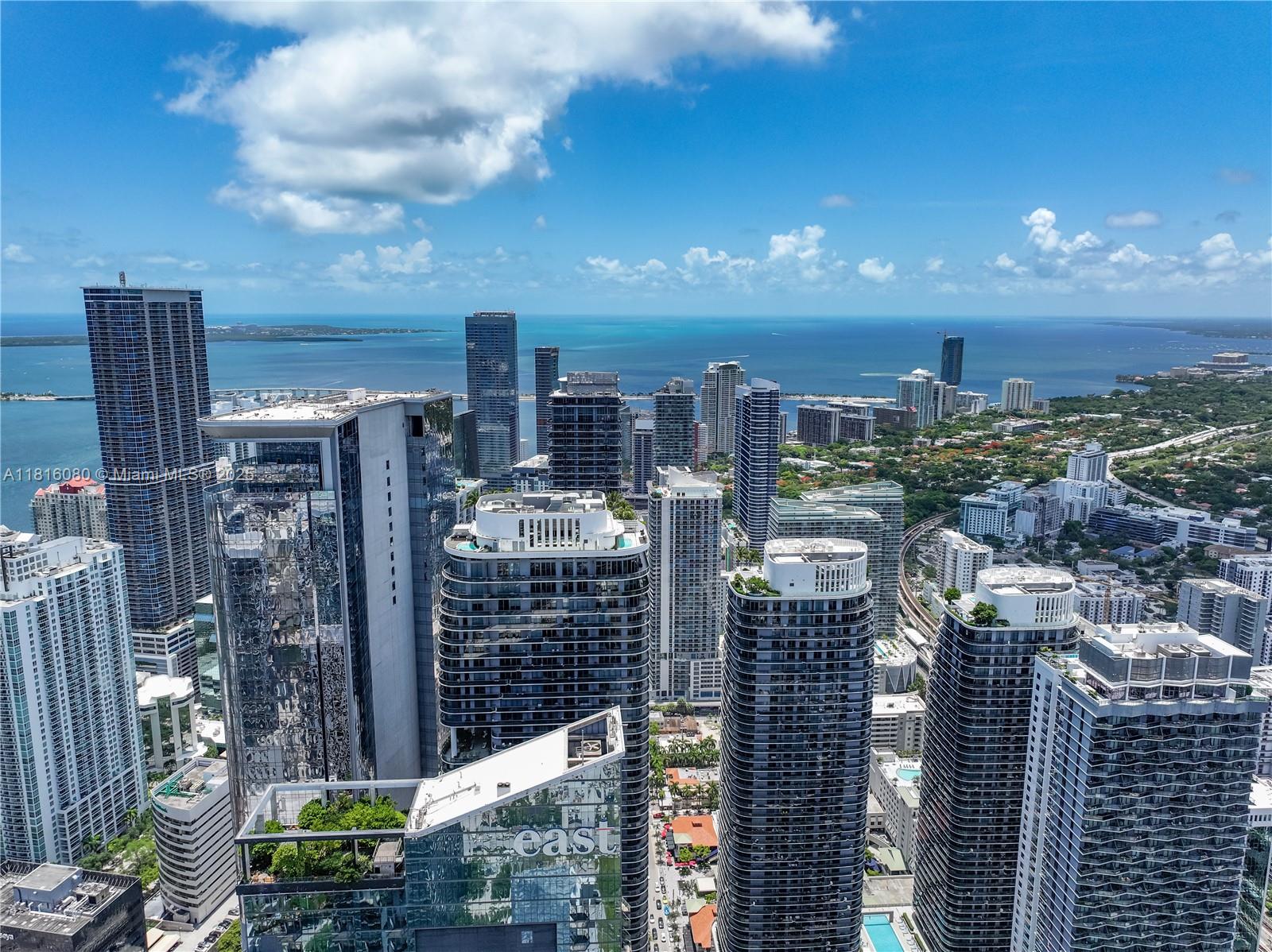 801 SMA RESIDENCES CONDO - Residential