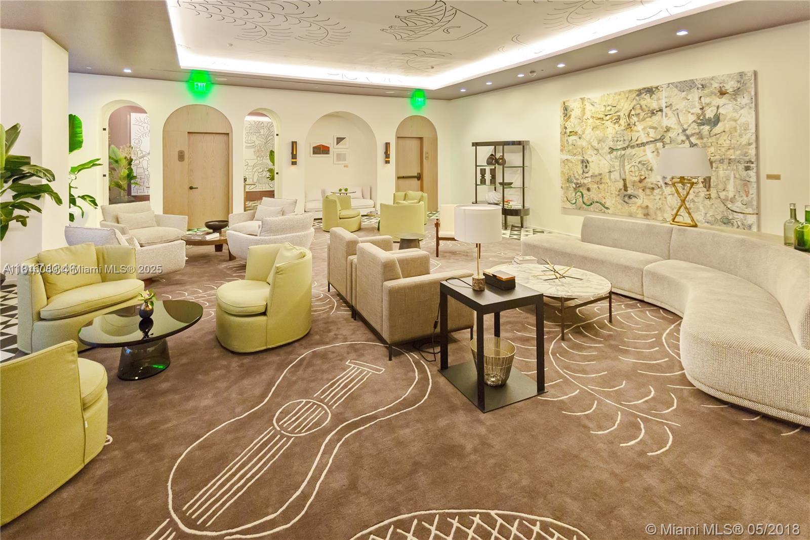 801 SMA RESIDENCES CONDO - Residential