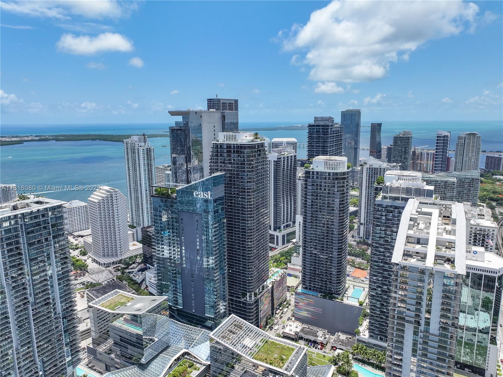 801 SMA RESIDENCES CONDO - Residential