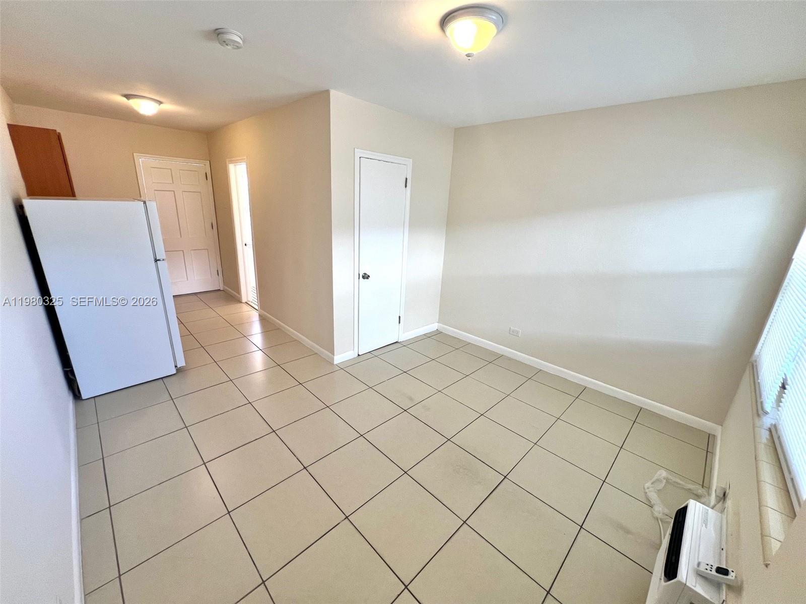 BISCAYNE HEIGHTS - Residential Lease