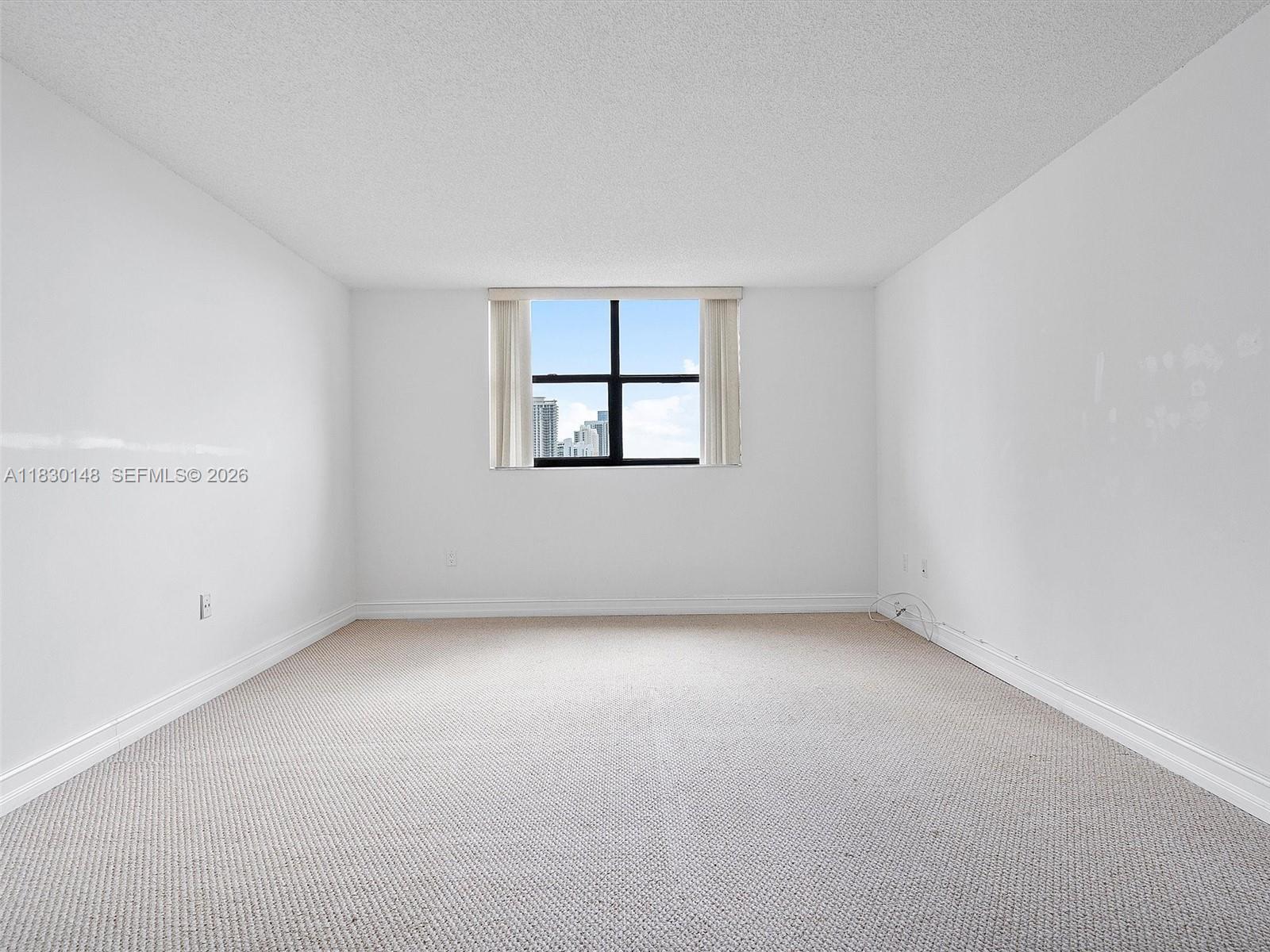 WINSTON TOWERS 600 CONDO - Residential