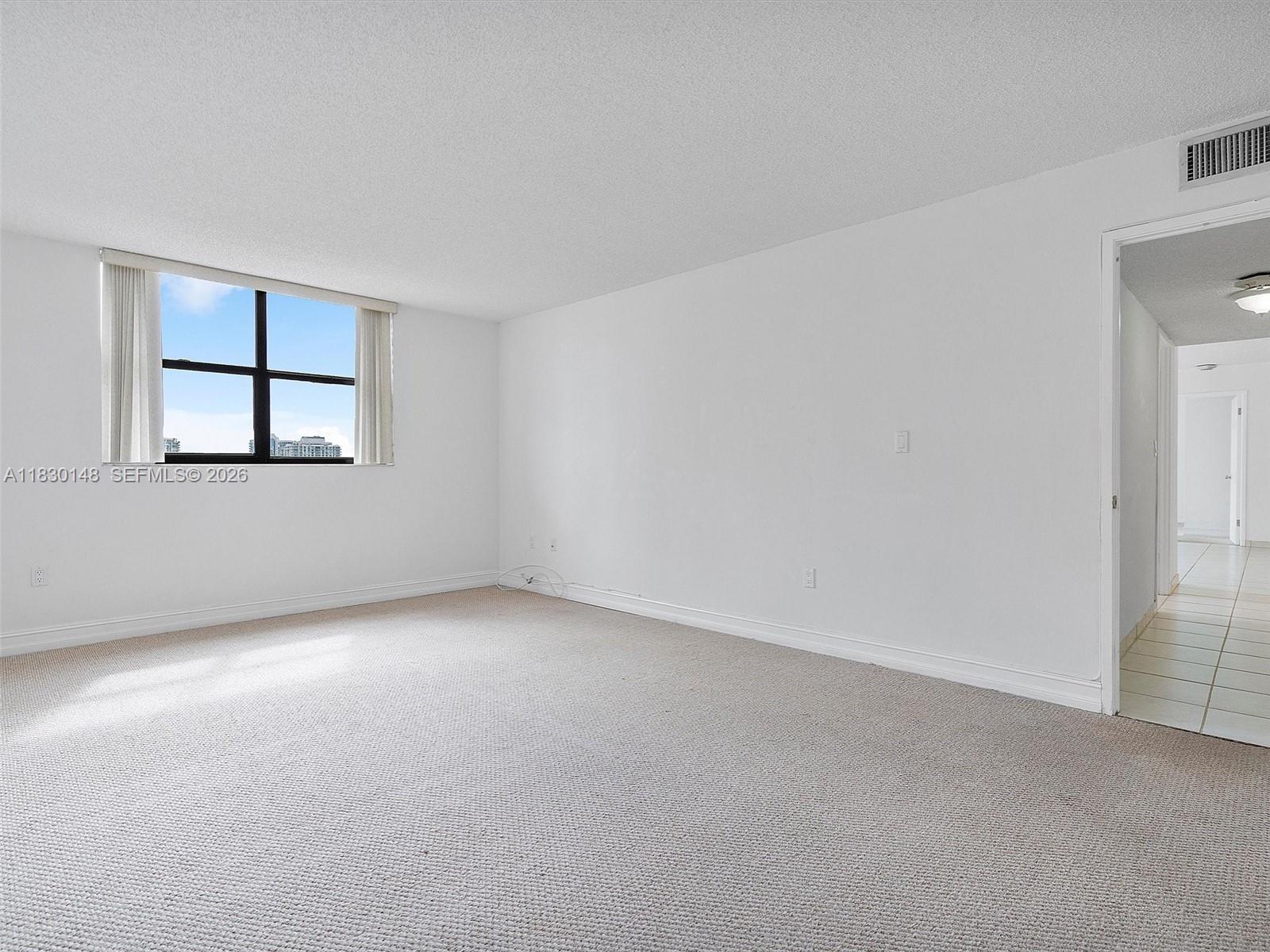 WINSTON TOWERS 600 CONDO - Residential