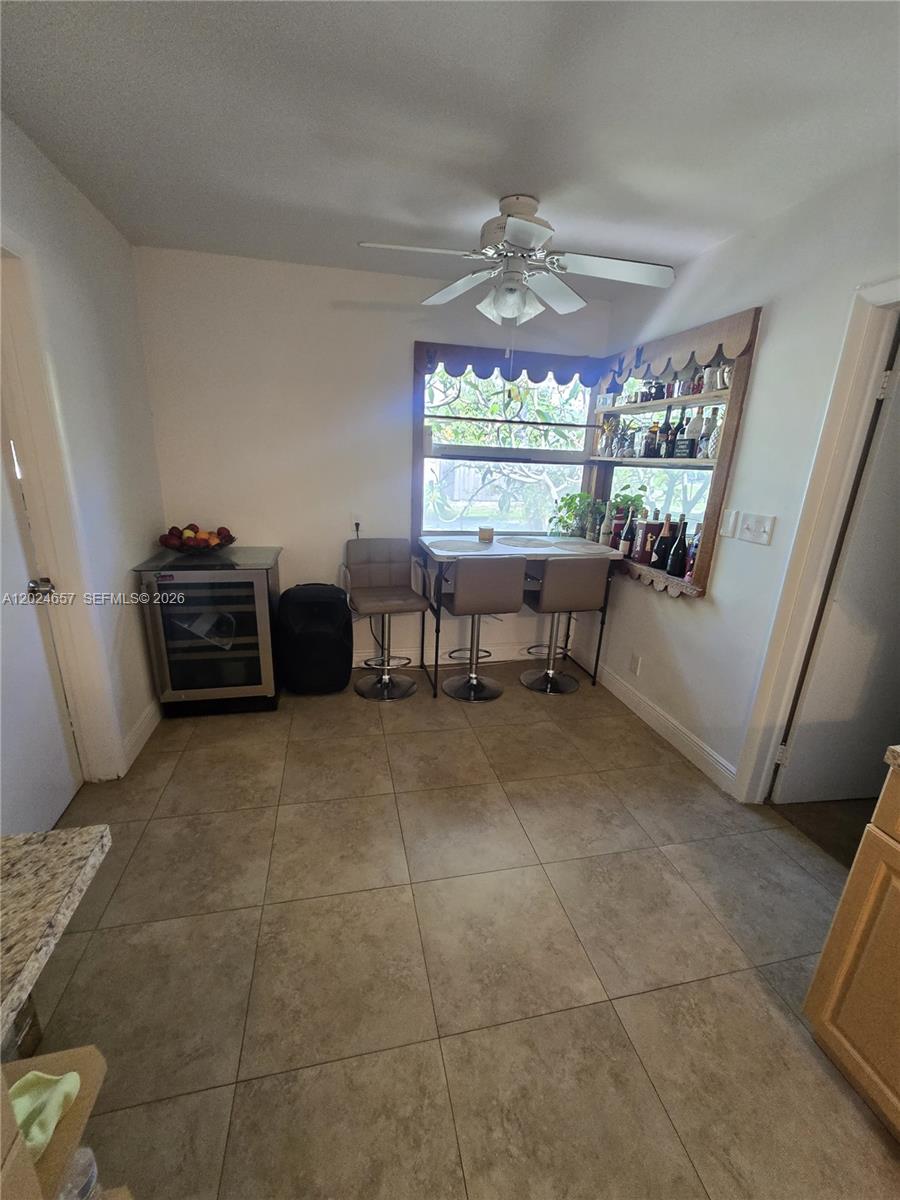 HOLLYWOOD HILLS - Residential Lease