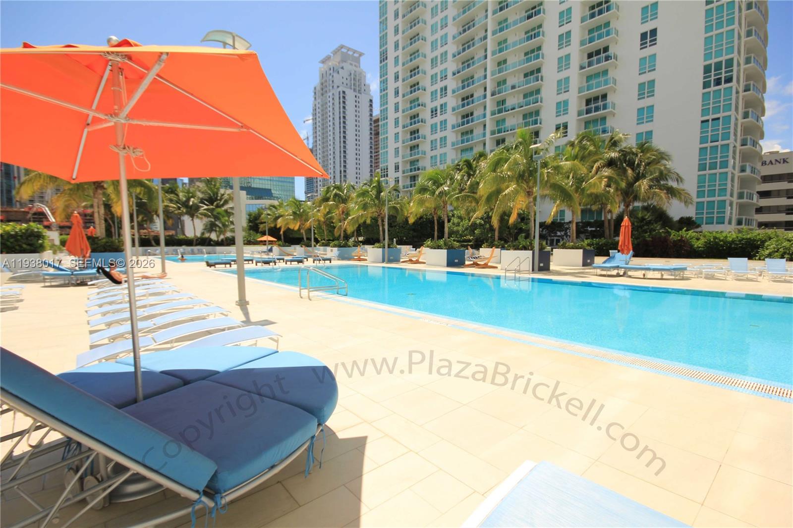 PLAZA BRICKELL EAST - Residential