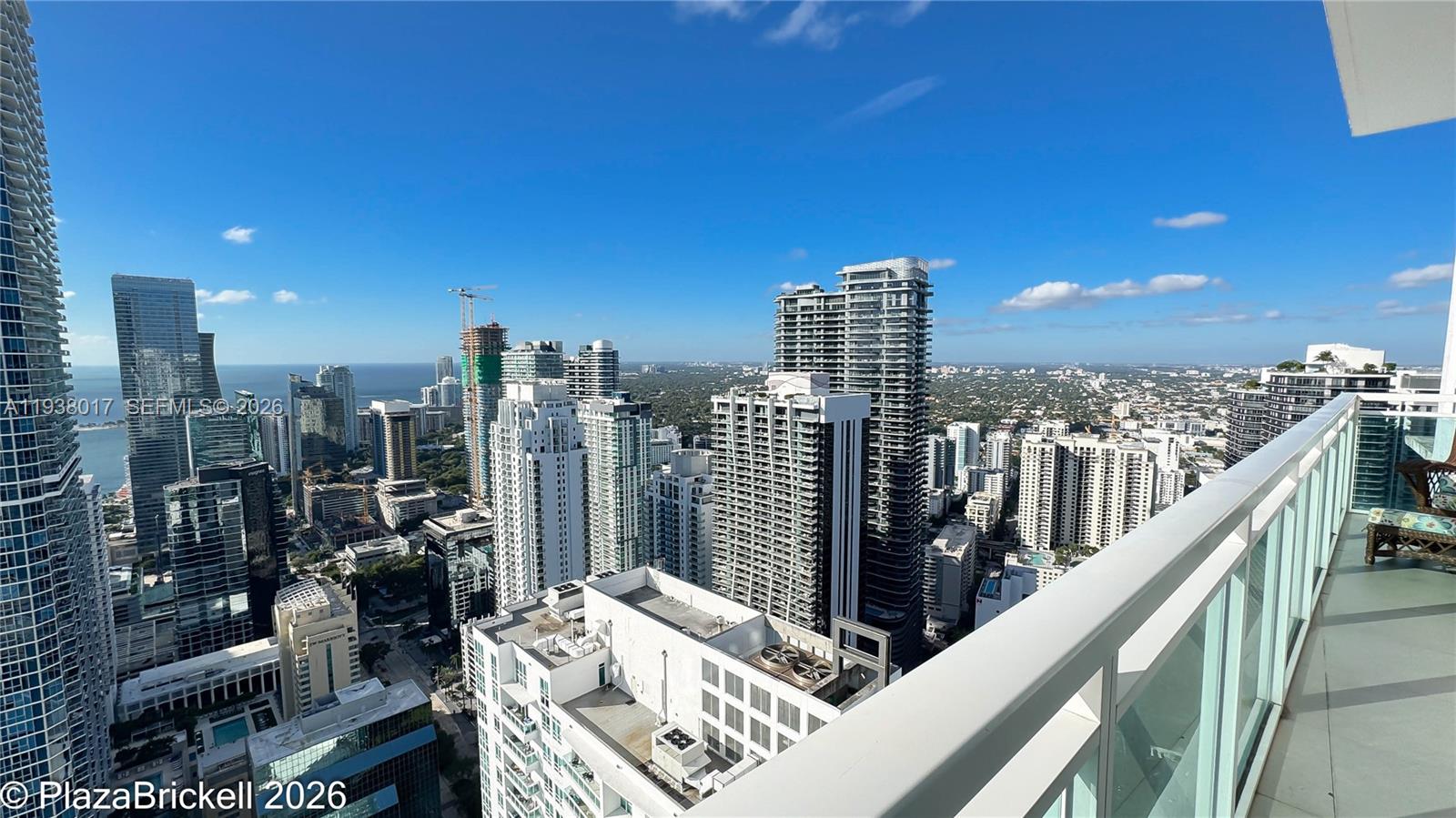 PLAZA BRICKELL EAST - Residential