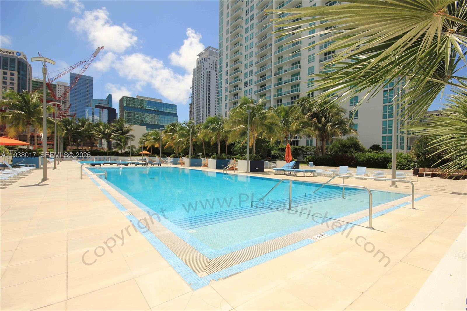 PLAZA BRICKELL EAST - Residential