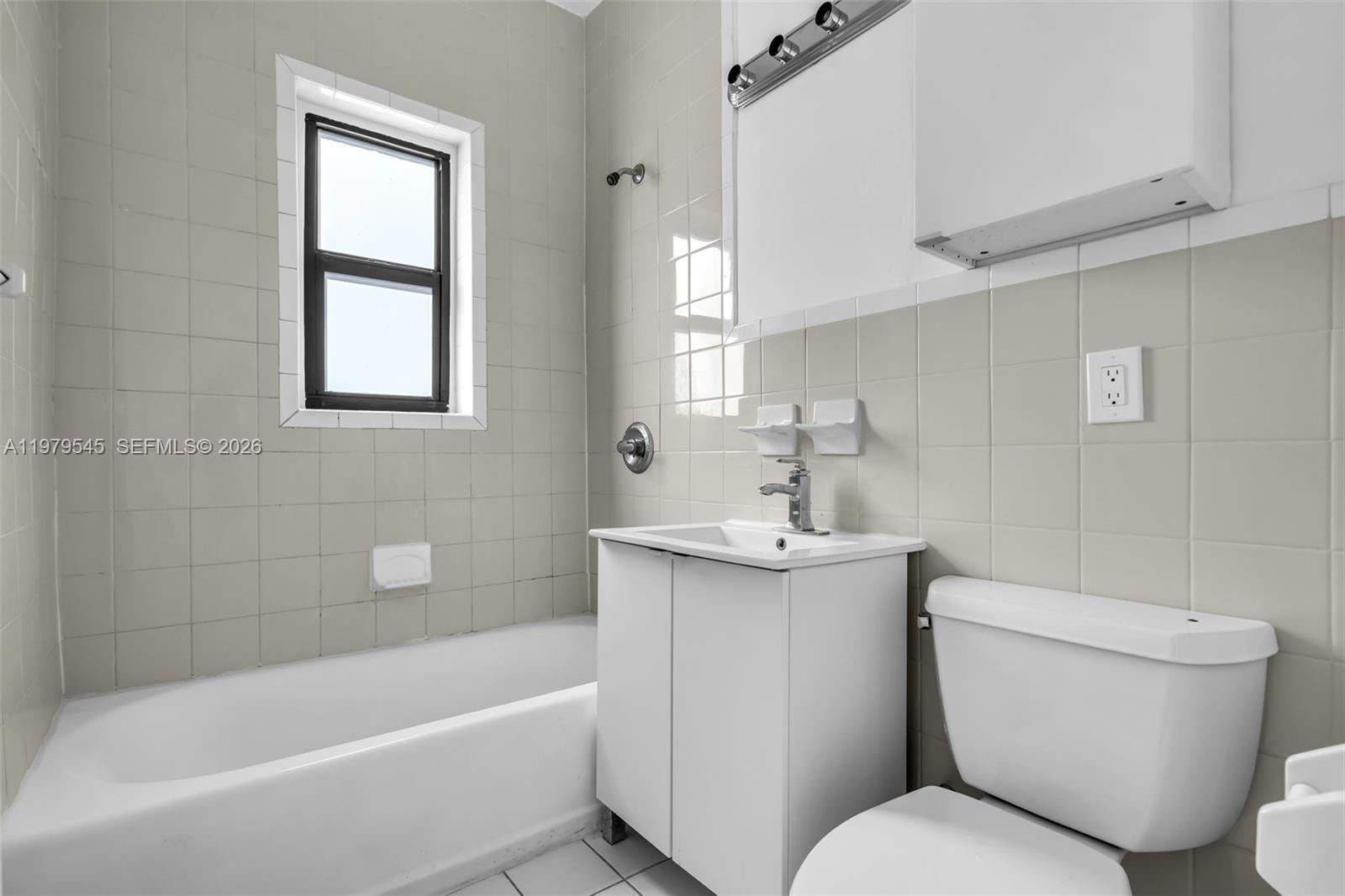 AMENDED PLAT OF ARDMORE H - Residential Lease