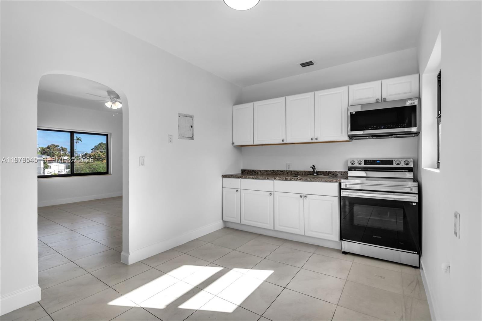 AMENDED PLAT OF ARDMORE H - Residential Lease