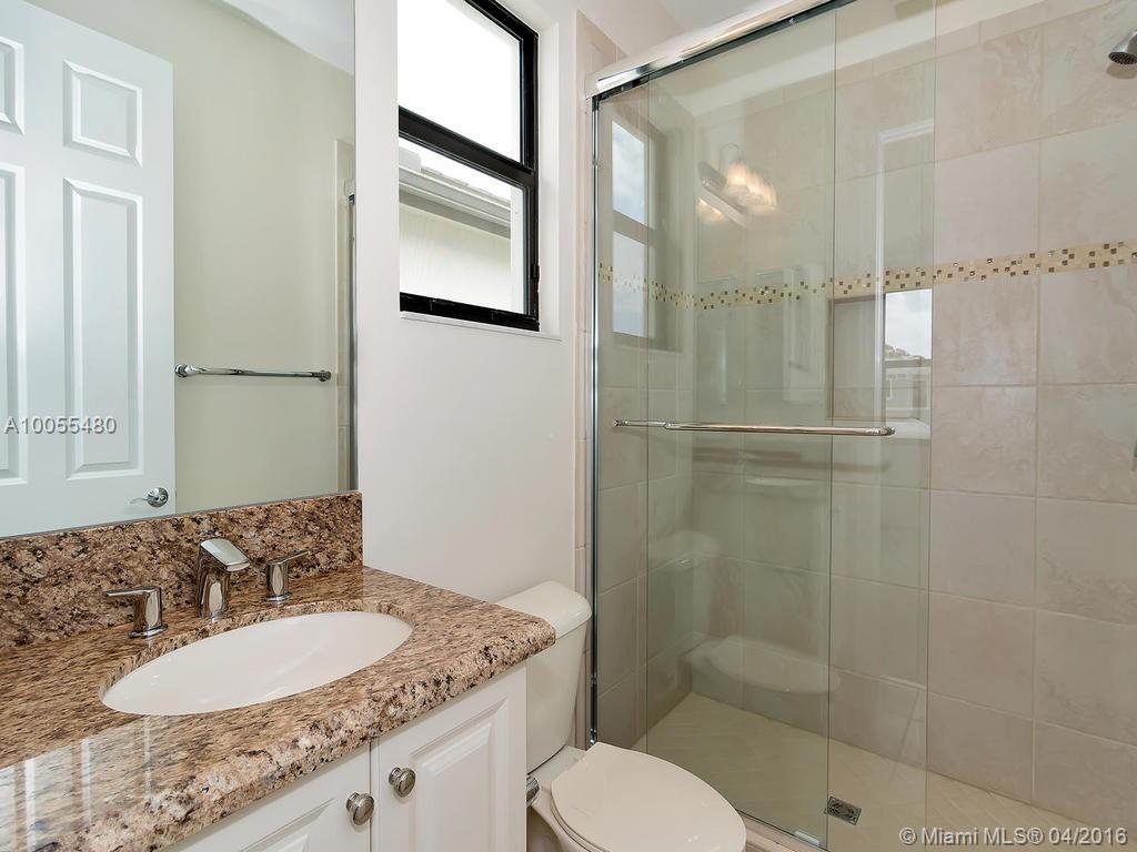 SEVEN BRIDGES - Residential Lease