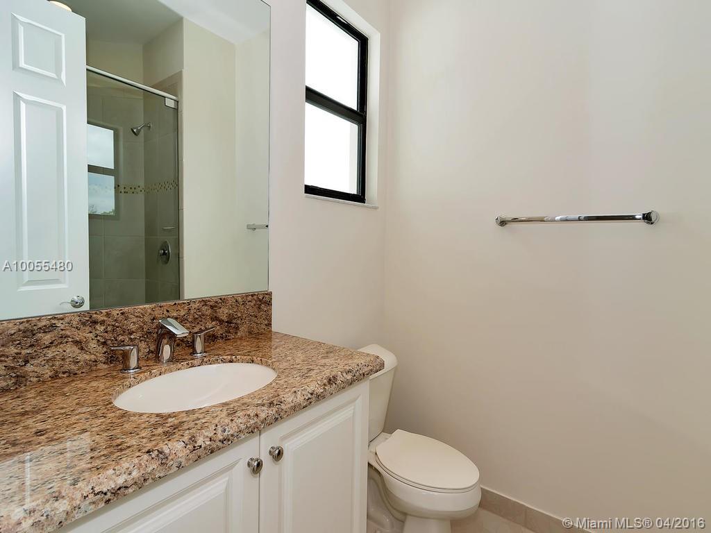 SEVEN BRIDGES - Residential Lease