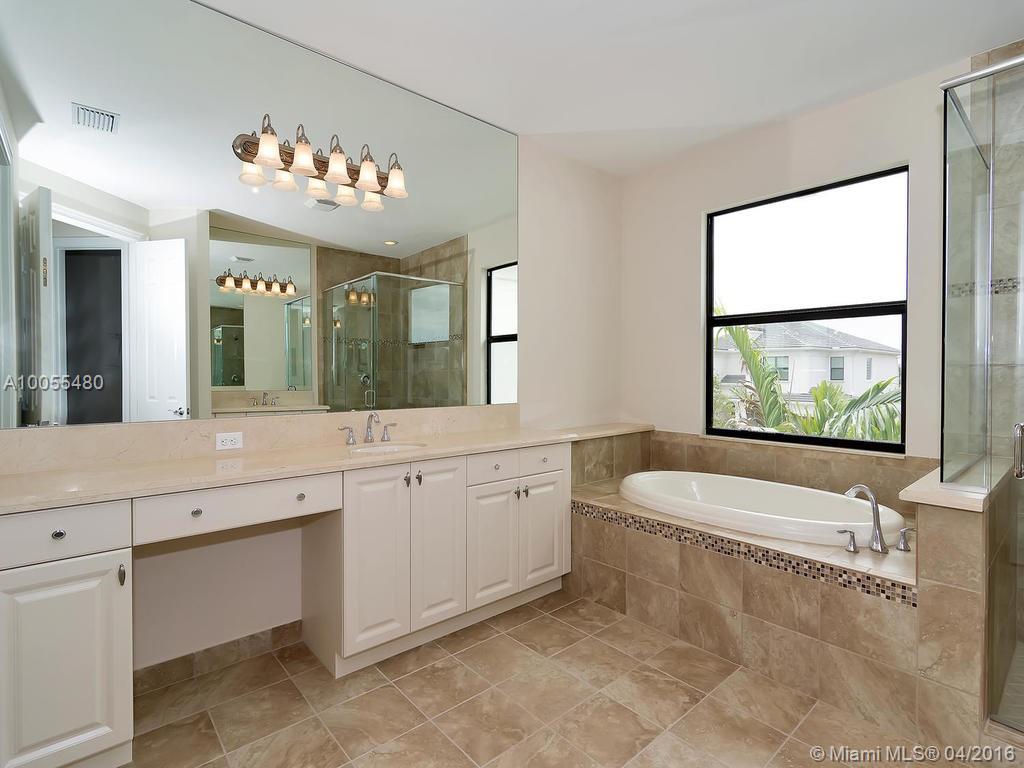 SEVEN BRIDGES - Residential Lease