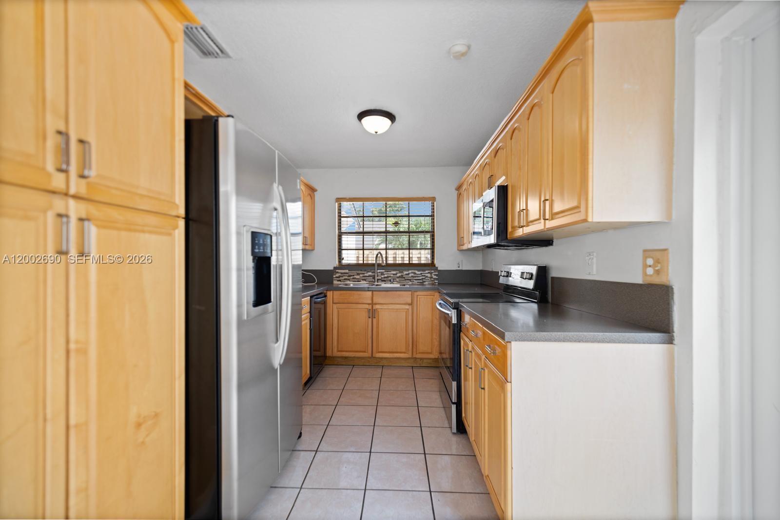 JUNIPER AT THE HAMMOCKS - Residential