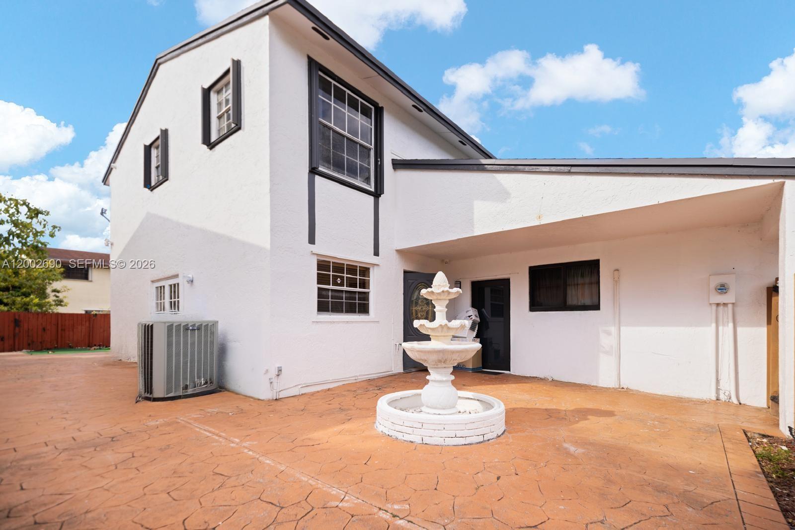 JUNIPER AT THE HAMMOCKS - Residential