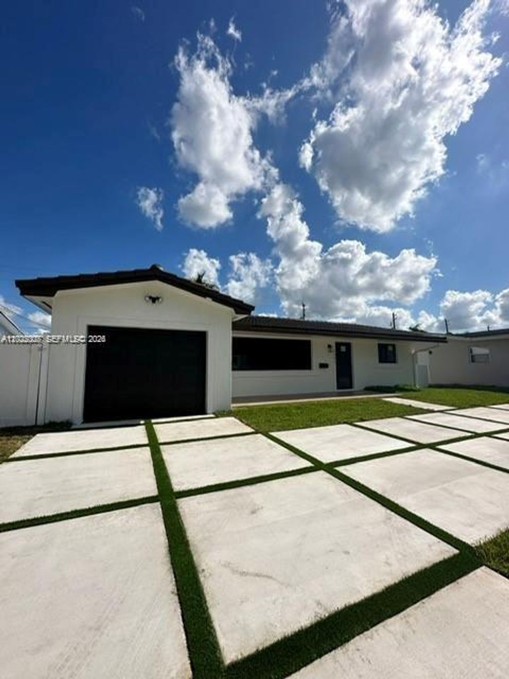 Photo of 4901 Washington St #0, Hollywood, FL 33021 (MLS # A12022007)