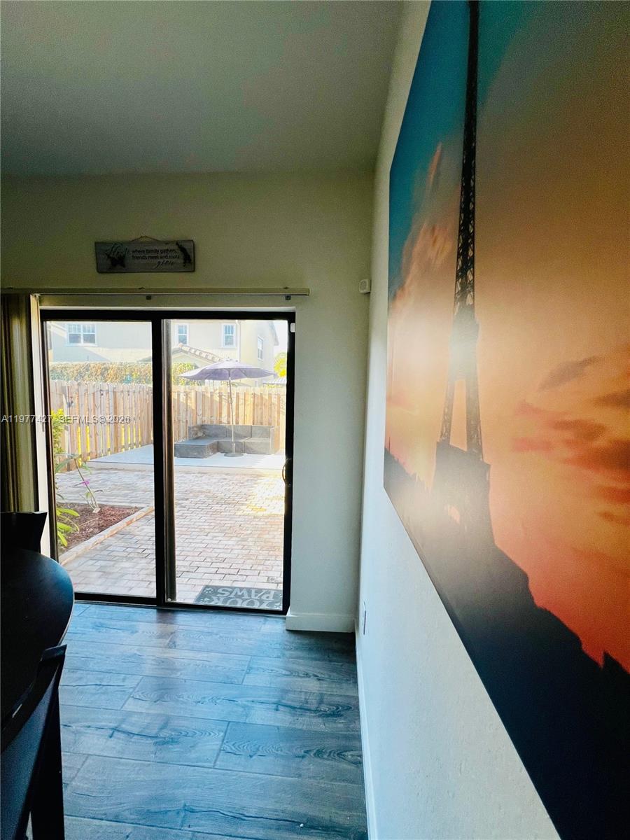 SILVER PALM RESIDENTIAL H - Residential