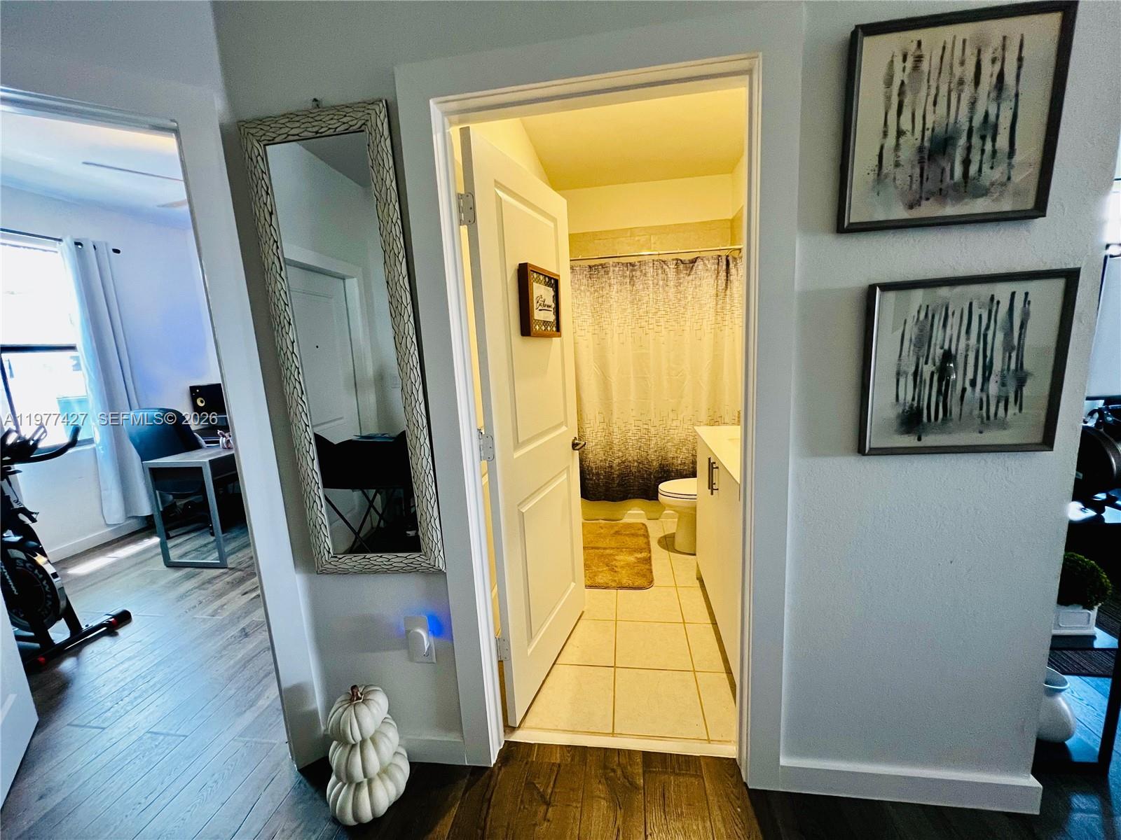 SILVER PALM RESIDENTIAL H - Residential