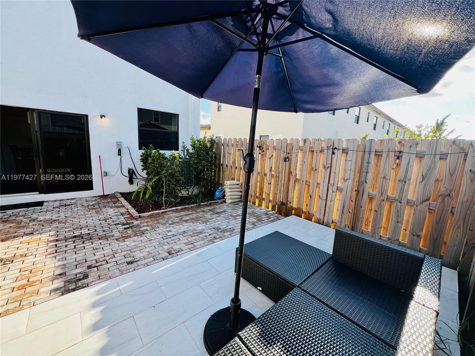 SILVER PALM RESIDENTIAL H - Residential