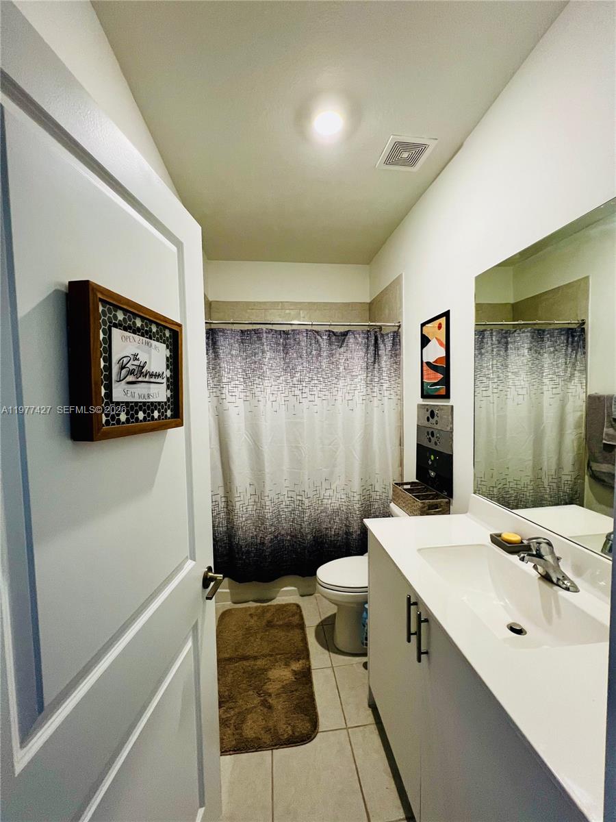 SILVER PALM RESIDENTIAL H - Residential