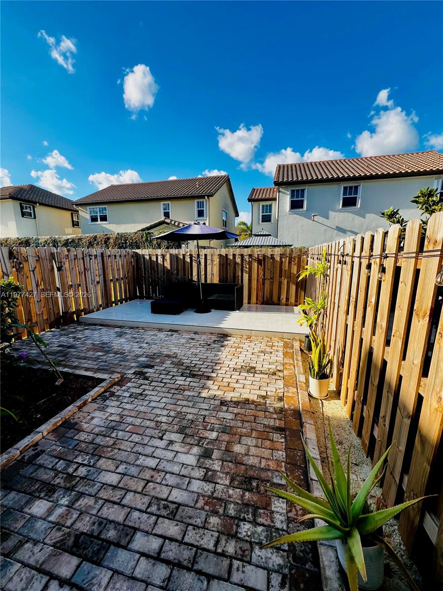 SILVER PALM RESIDENTIAL H - Residential