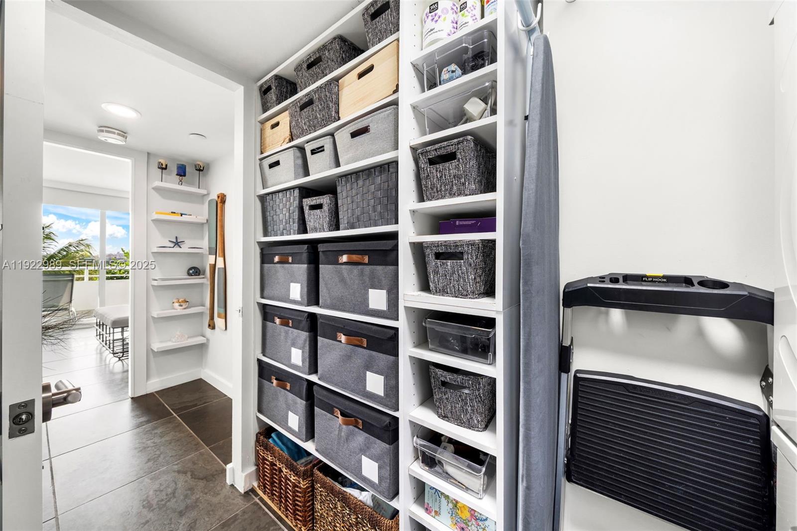 SOUTH POINTE TOWERS CONDO - Residential