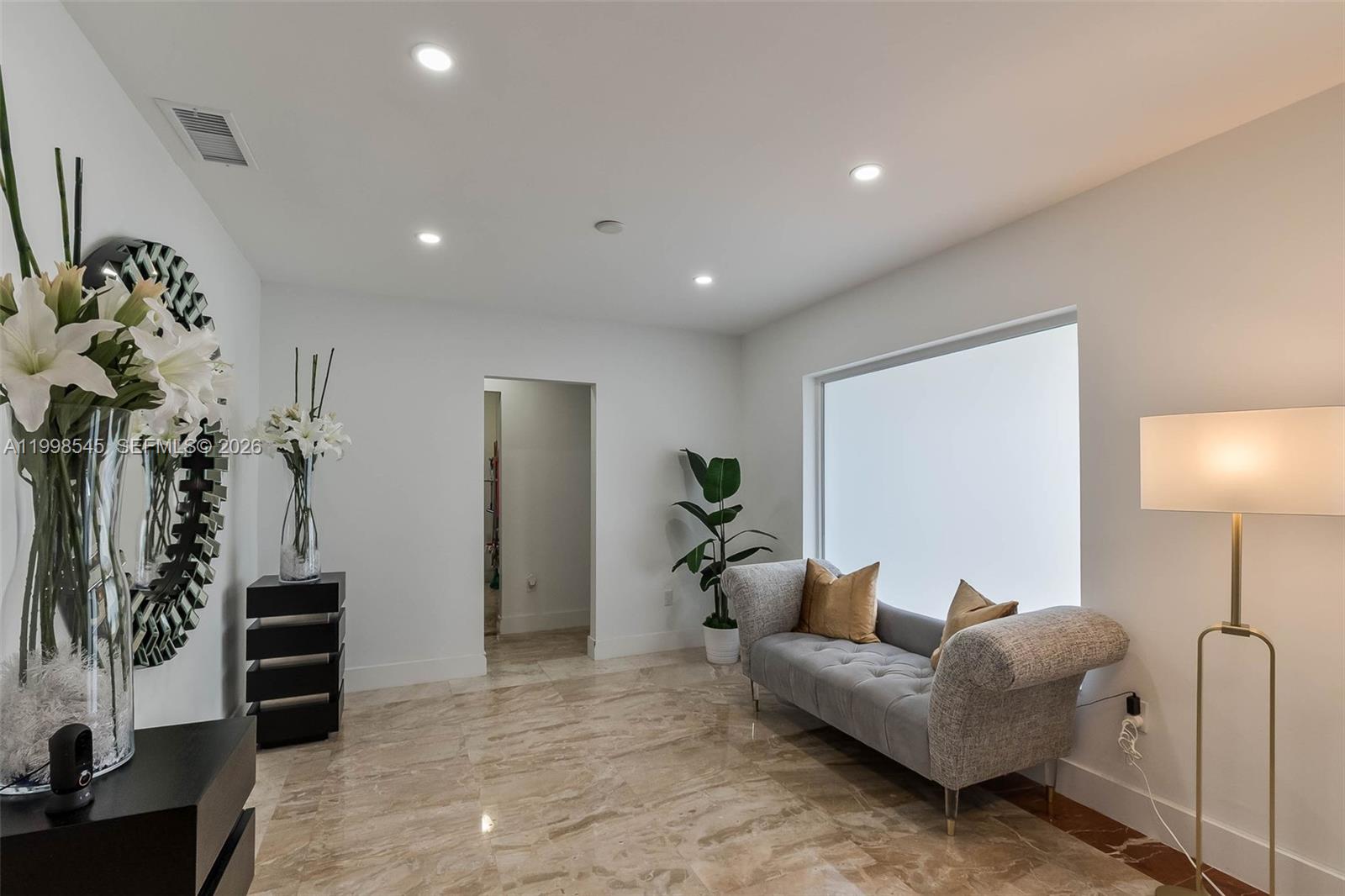 MALBROOK - Residential Lease