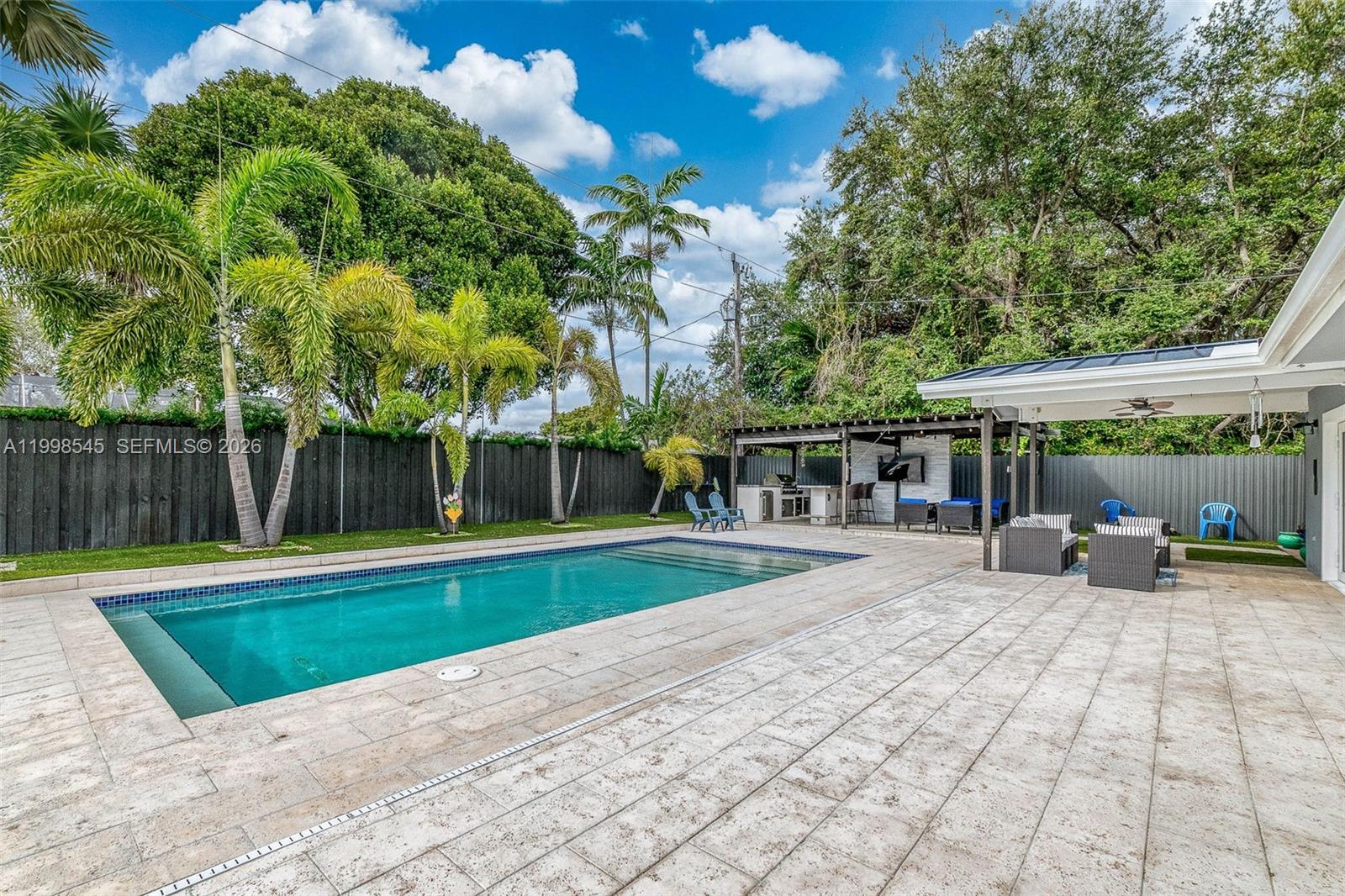 MALBROOK - Residential Lease