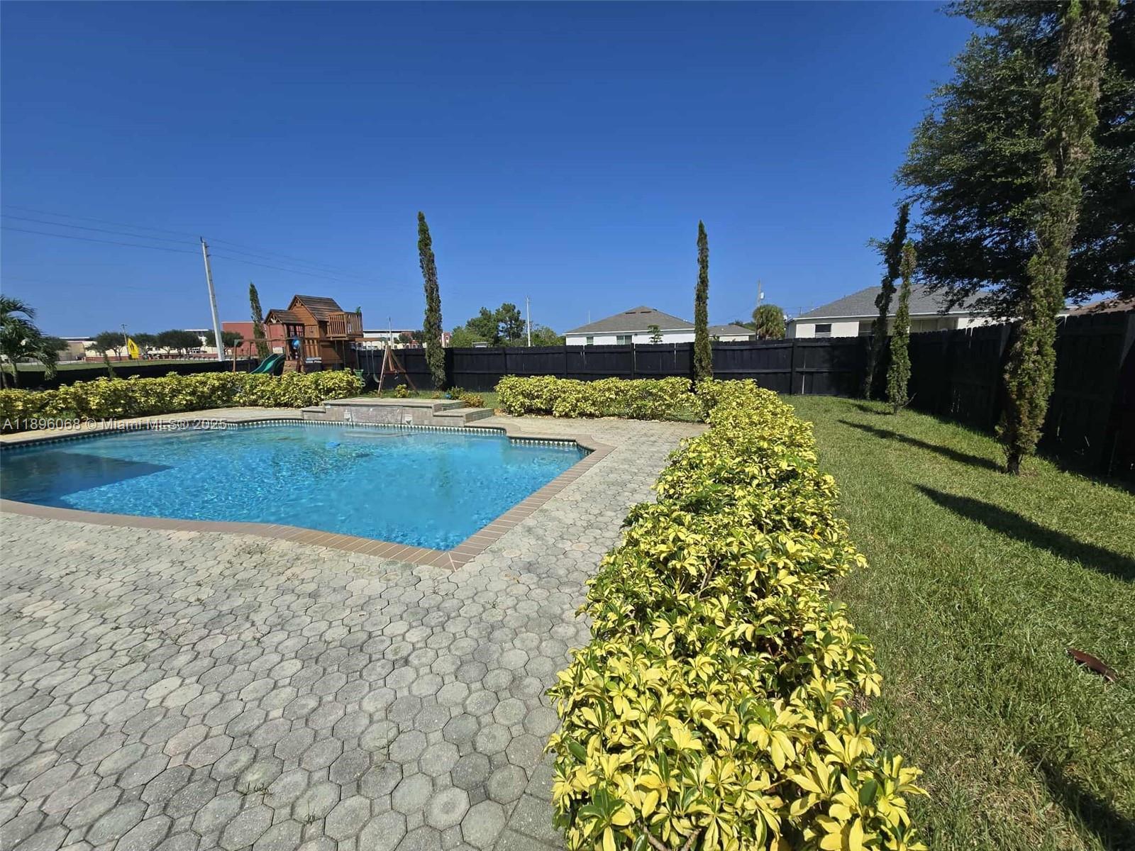 PORT ST LUCIE SECTION  22 - Residential Lease