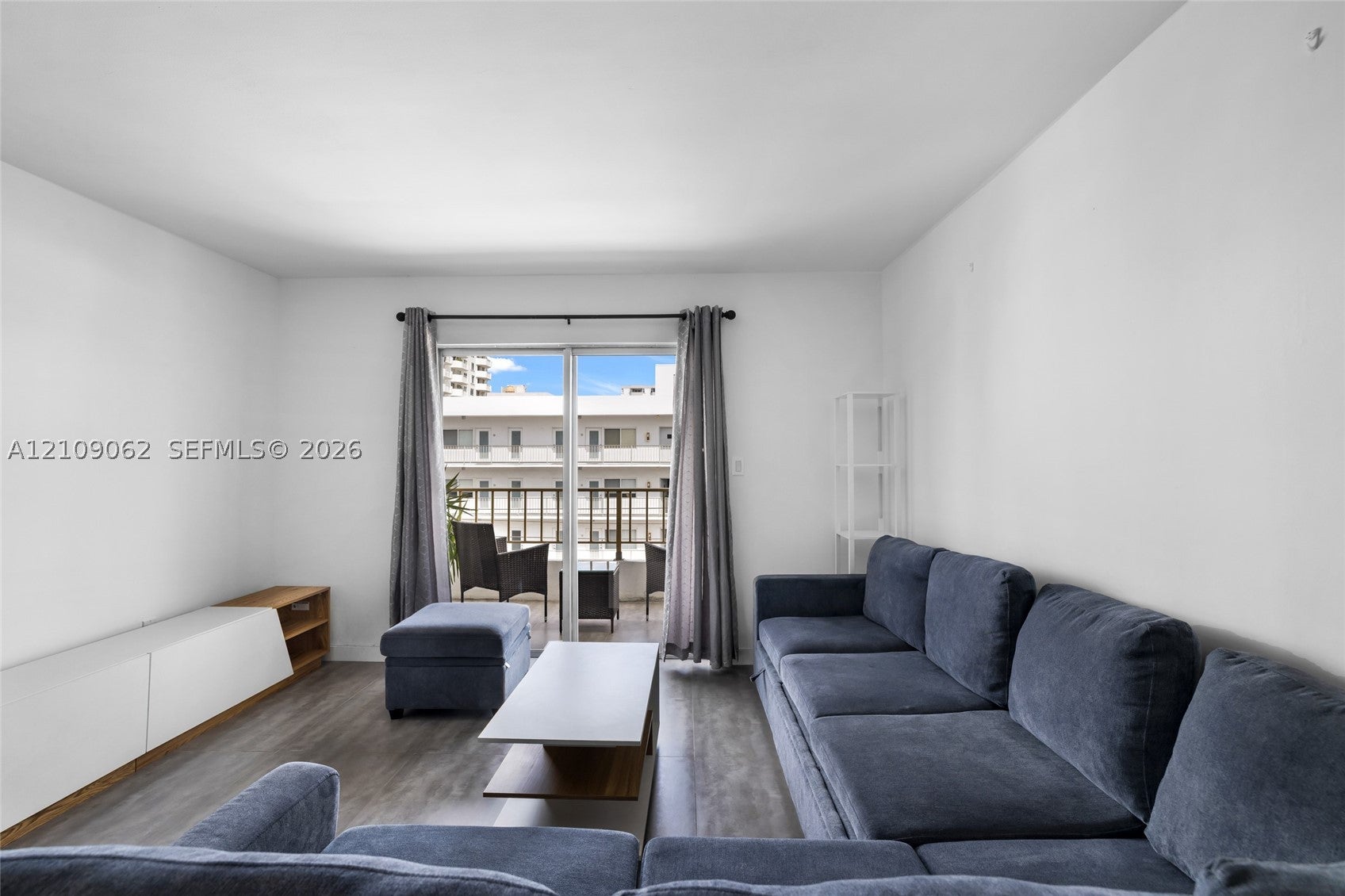 1580 West Ave 504