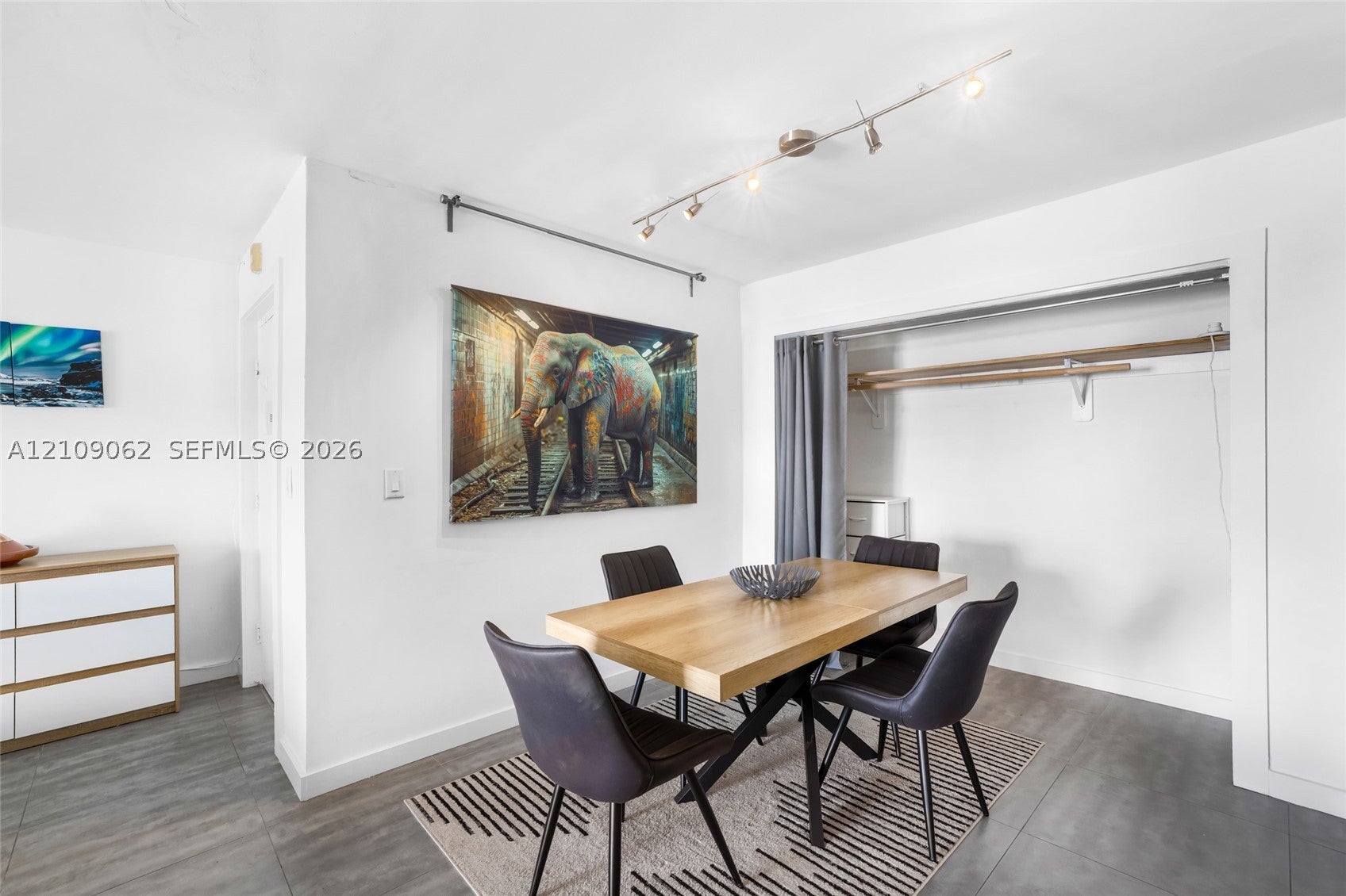1580 West Ave 504