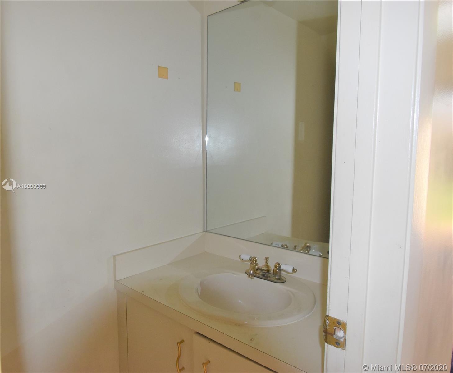 GLEN EDEN AT DAVIE - Residential