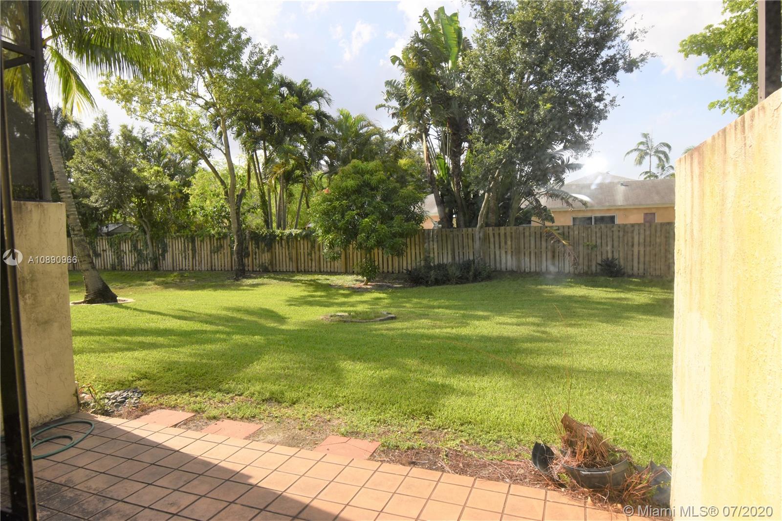 GLEN EDEN AT DAVIE - Residential