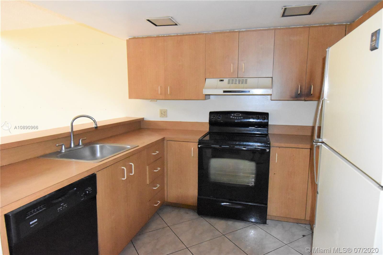 GLEN EDEN AT DAVIE - Residential