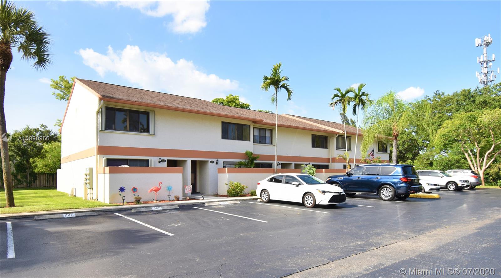 GLEN EDEN AT DAVIE - Residential