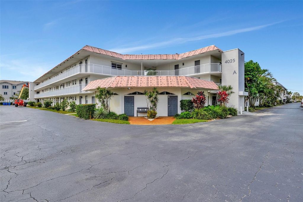 Photo of 4025 N Federal Hwy #223A, Oakland Park, FL 33308 (MLS # A11766059)