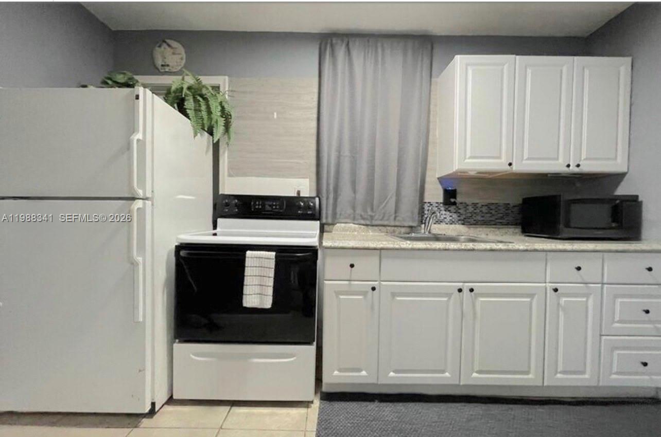 SENIOR SIX HOME APTS COND - Residential Lease