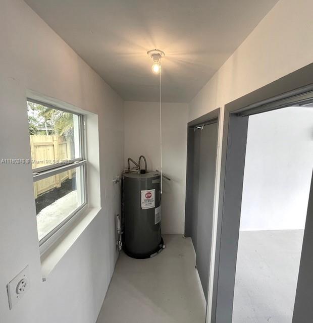 ROYAL PALM ACRES FIRST SE - Residential