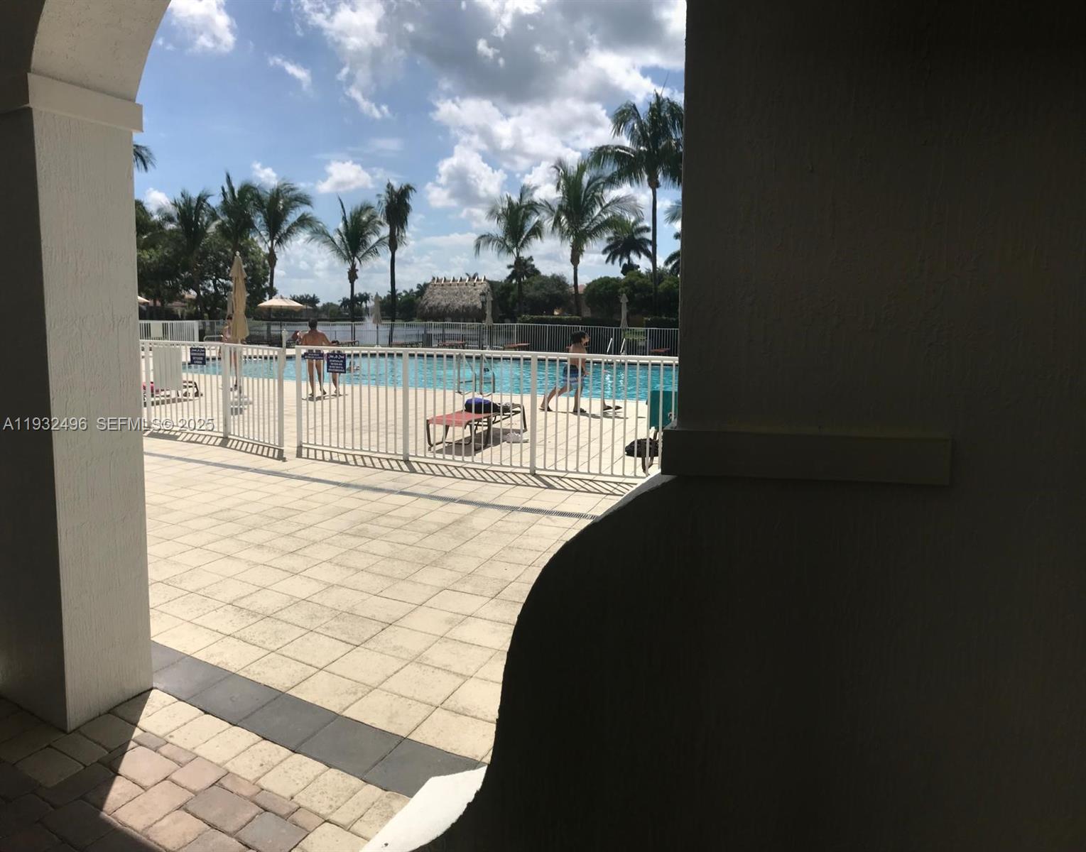 DORAL ISLES NORTH SEC THR - Residential Lease