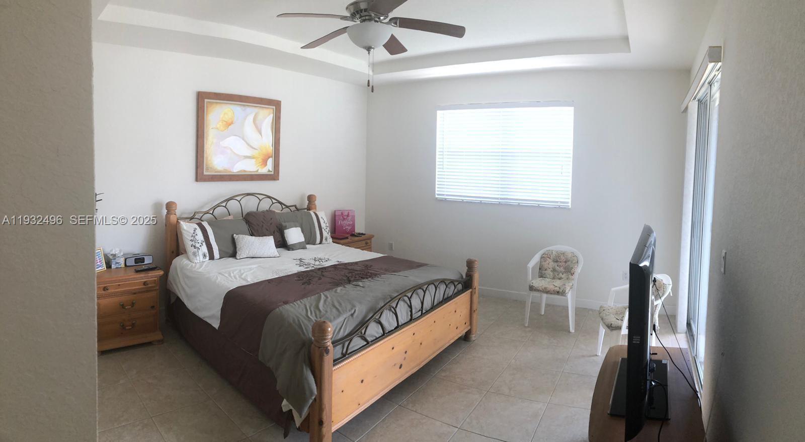 DORAL ISLES NORTH SEC THR - Residential Lease