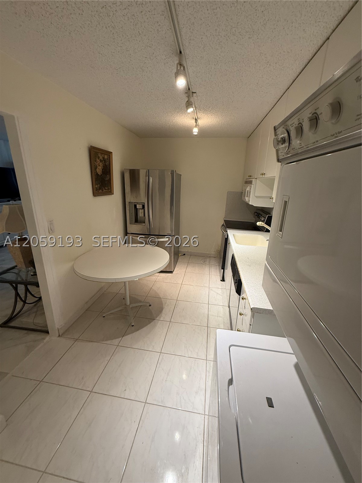 9273 Collins Ave 1101