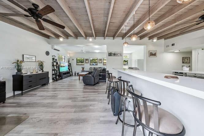 RIVERLAND VILLAGE SEC ONE - Residential Lease