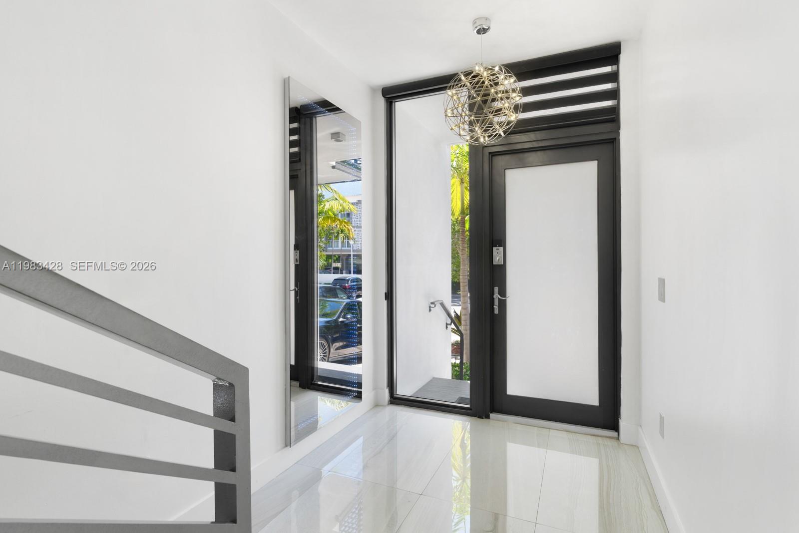 BAY HARBOR ISLAND - Residential