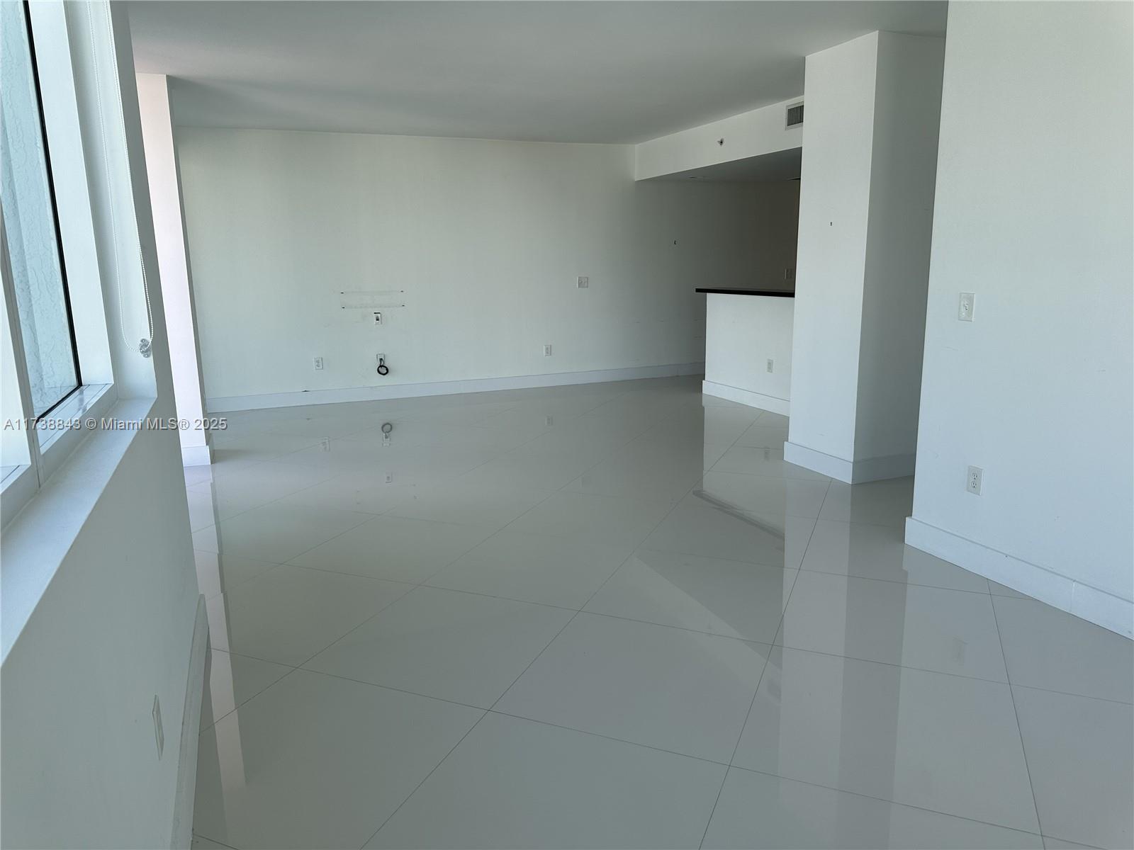 253 NE 2nd St 3602