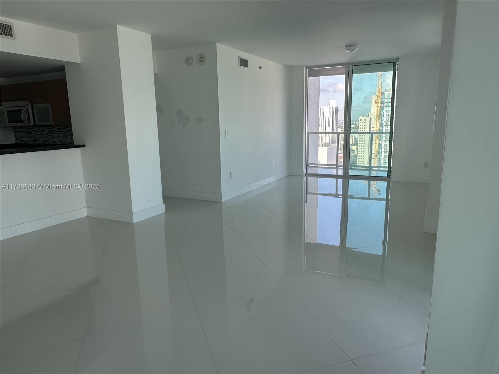 253 NE 2nd St 3602