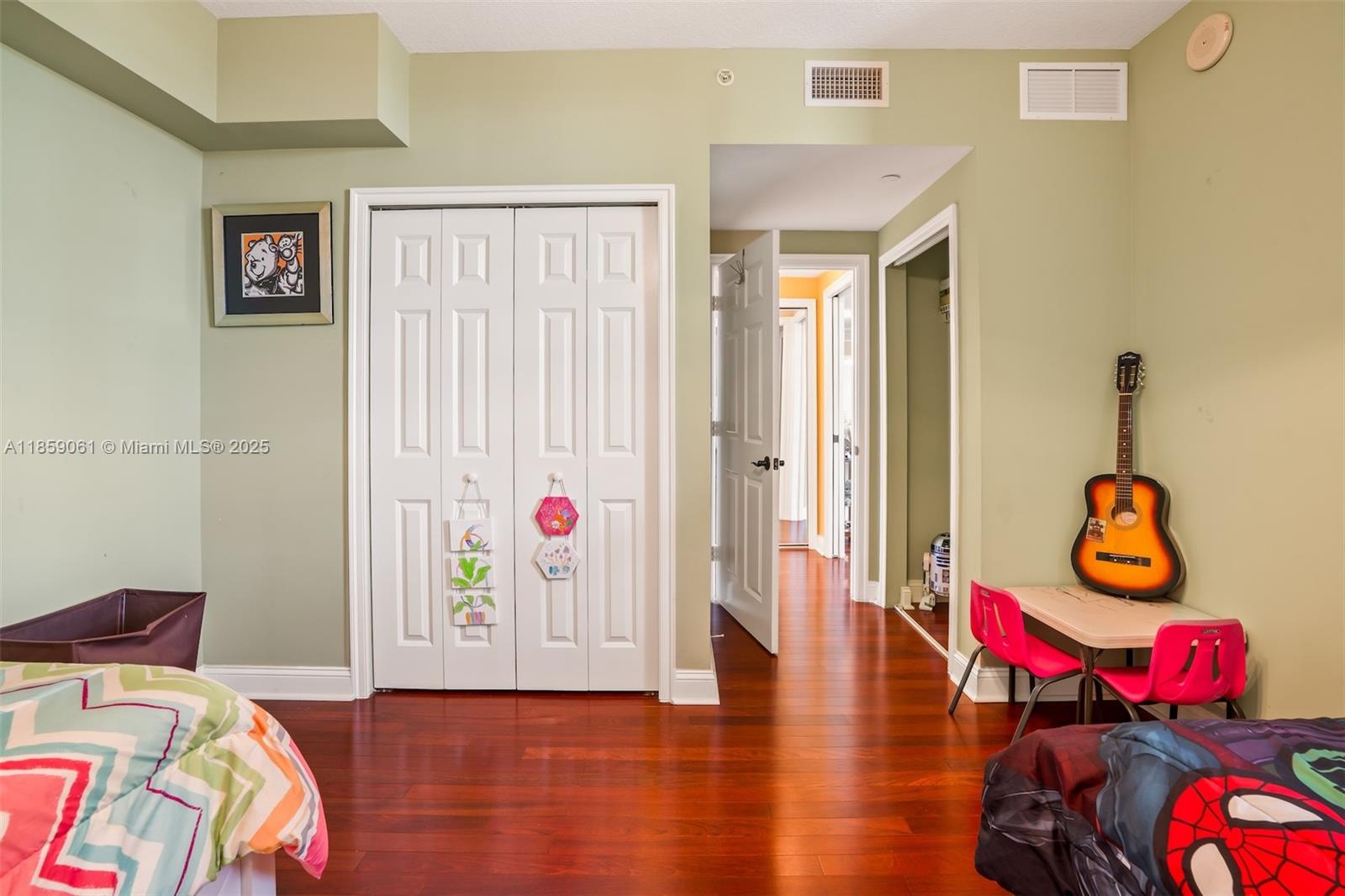 VERANDA CONDO - Residential